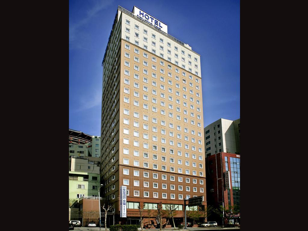 Toyoko Inn Busan Jungang Station Buitenkant foto
