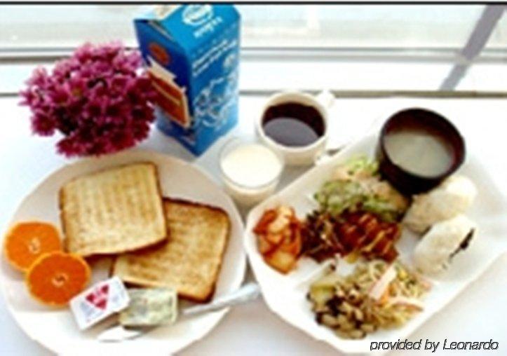 Toyoko Inn Busan Jungang Station Buitenkant foto