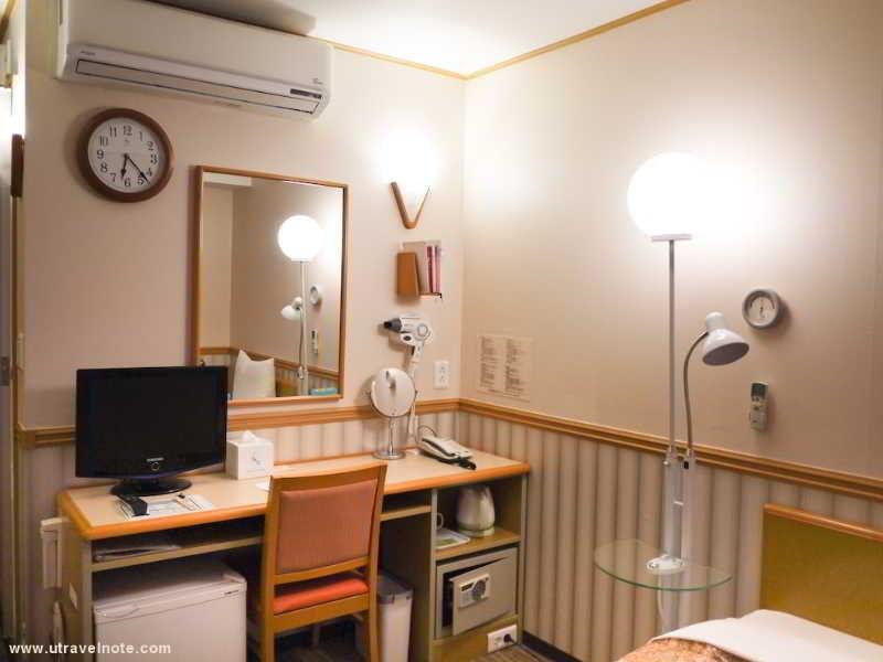 Toyoko Inn Busan Jungang Station Buitenkant foto